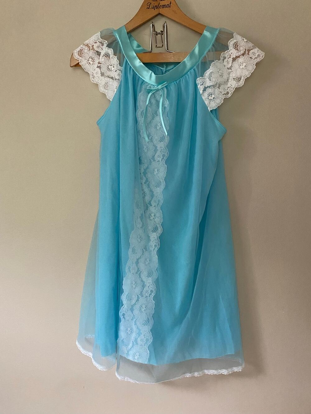 Vtg 60s babydoll nightgown sheer lace detail Sz M*
